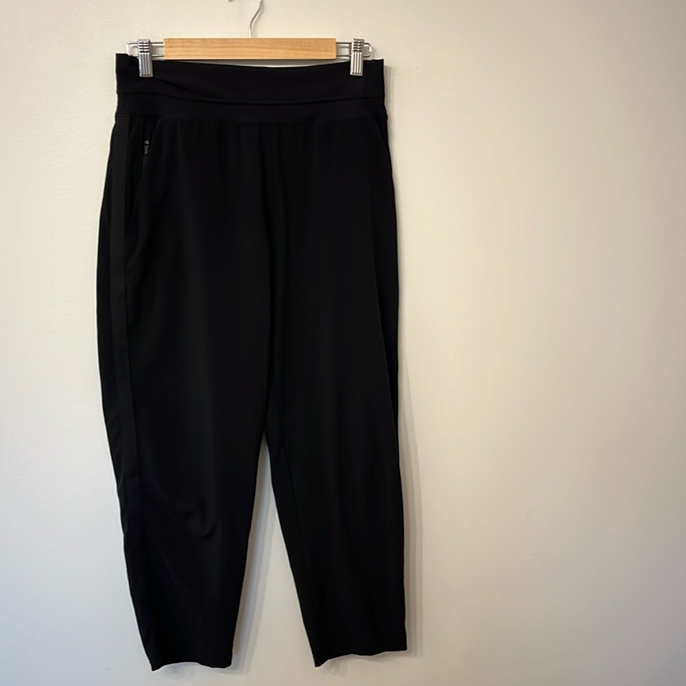 Athleta Nolita slim tapered crop pant